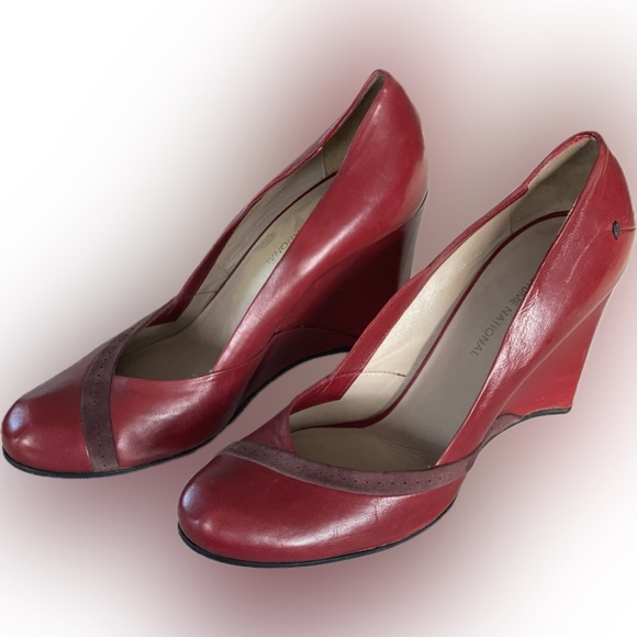 Costume National Red Leather Wedge Size 39.5 - Picture 1 of 6